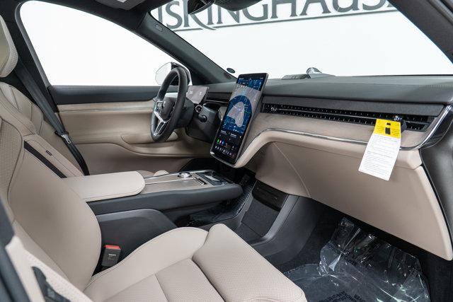 new 2025 Volvo EX90 car, priced at $97,310