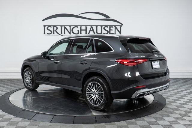 new 2025 Mercedes-Benz GLC 300 car, priced at $57,735