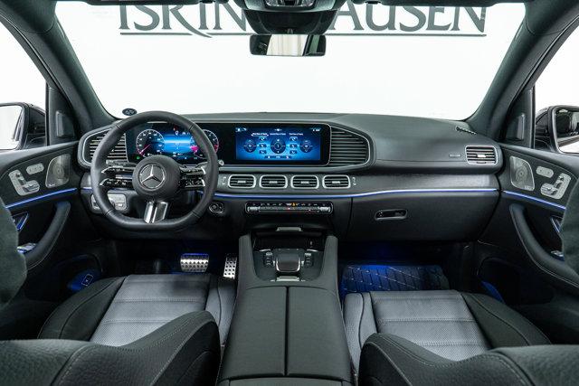 new 2025 Mercedes-Benz GLS 580 car, priced at $119,595