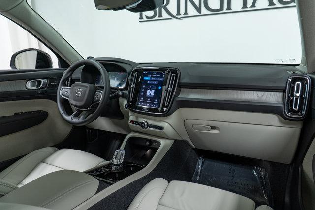 new 2026 Volvo XC40 car, priced at $53,095