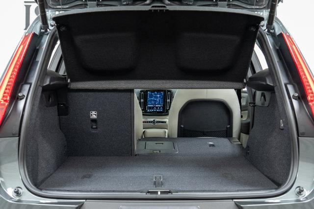 new 2026 Volvo XC40 car, priced at $53,095