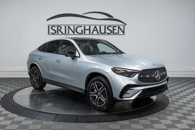 new 2025 Mercedes-Benz GLC 300 car, priced at $67,700