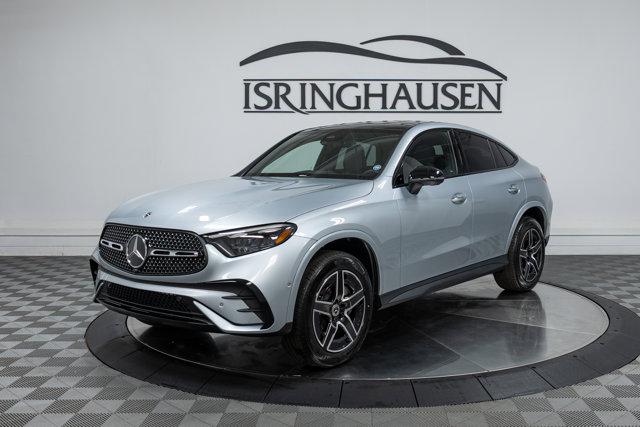 new 2025 Mercedes-Benz GLC 300 car, priced at $67,700