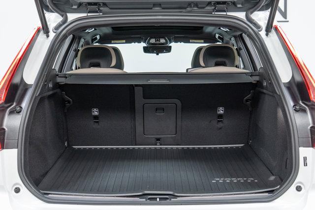 new 2026 Volvo XC60 car, priced at $59,810