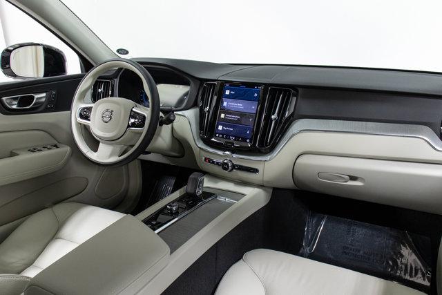 new 2025 Volvo XC60 car, priced at $55,335