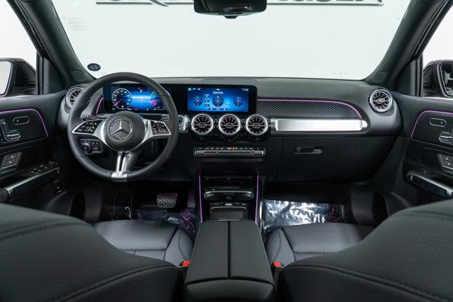 new 2025 Mercedes-Benz GLB 250 car, priced at $54,420