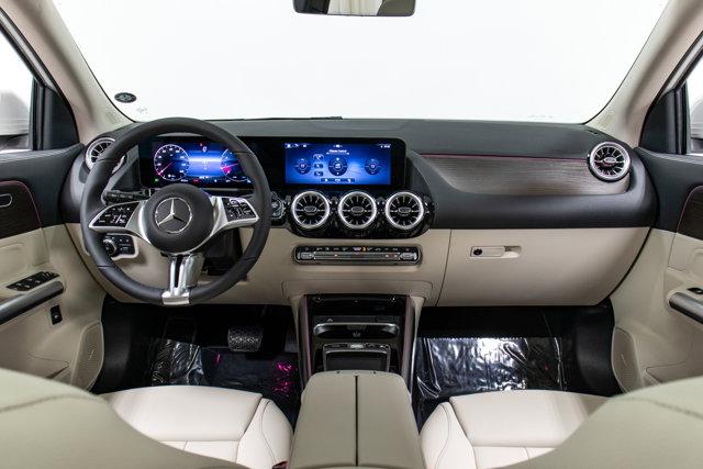 new 2025 Mercedes-Benz GLA 250 car, priced at $50,895