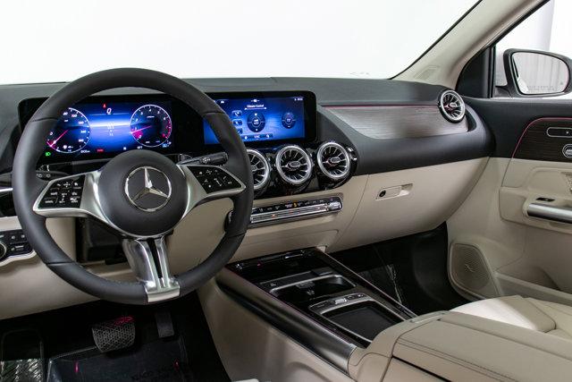 new 2025 Mercedes-Benz GLA 250 car, priced at $50,895