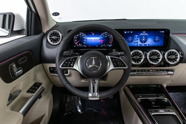 new 2025 Mercedes-Benz GLA 250 car, priced at $50,895