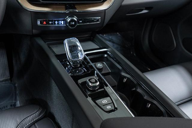 new 2026 Volvo XC60 car, priced at $64,525