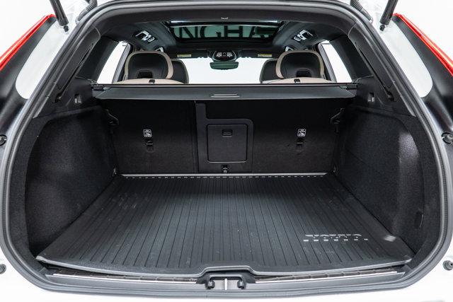 new 2026 Volvo XC60 car, priced at $59,375