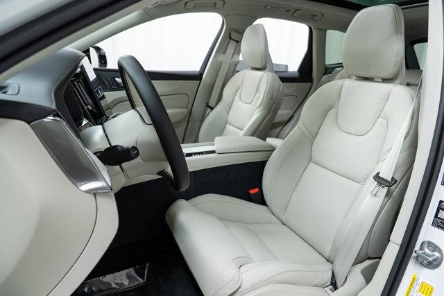 new 2026 Volvo XC60 car, priced at $63,935