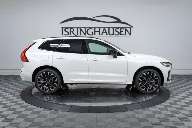 new 2026 Volvo XC60 car, priced at $63,935