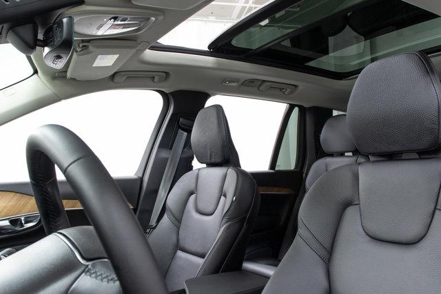 new 2025 Volvo XC90 car, priced at $67,265