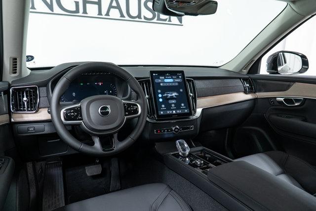 new 2026 Volvo XC90 car, priced at $71,905