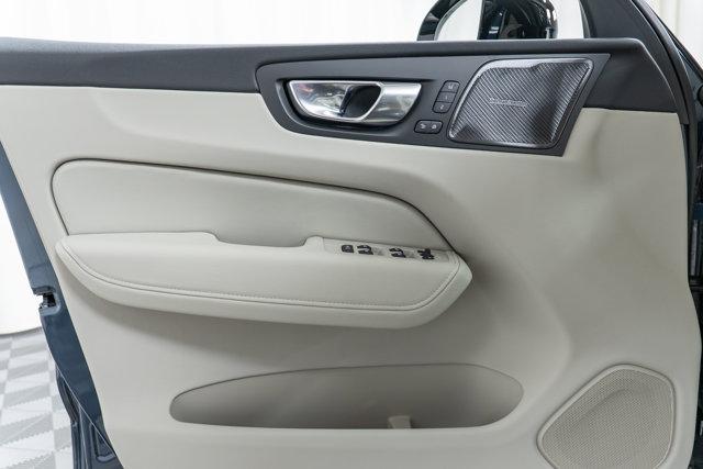new 2026 Volvo XC60 Plug-In Hybrid car, priced at $75,235