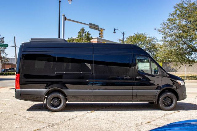 new 2024 Mercedes-Benz Sprinter 2500 car, priced at $77,272