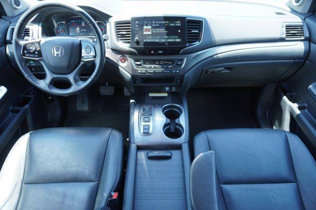 used 2022 Honda Pilot car, priced at $32,933