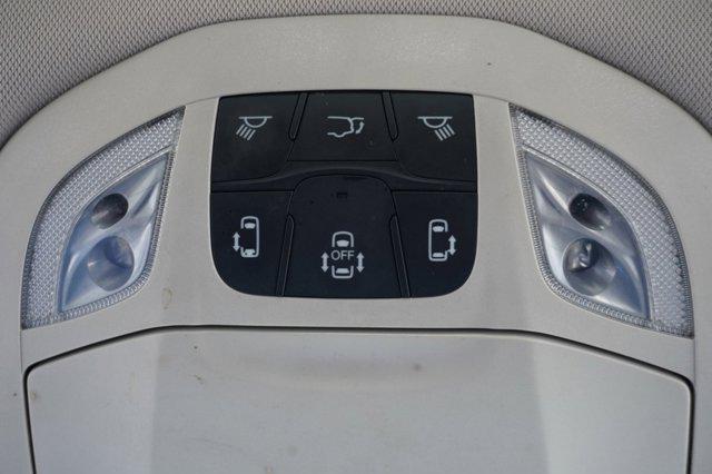 used 2020 Chrysler Pacifica car, priced at $24,991