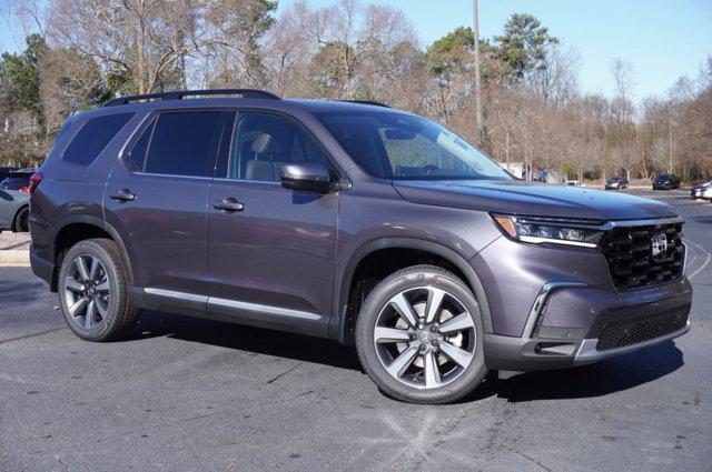 new 2025 Honda Pilot car, priced at $56,318