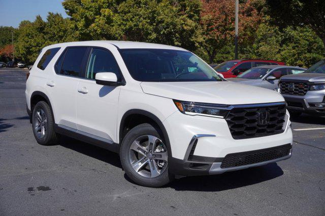 new 2025 Honda Pilot car, priced at $47,923