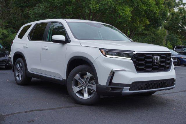 new 2025 Honda Pilot car, priced at $48,993