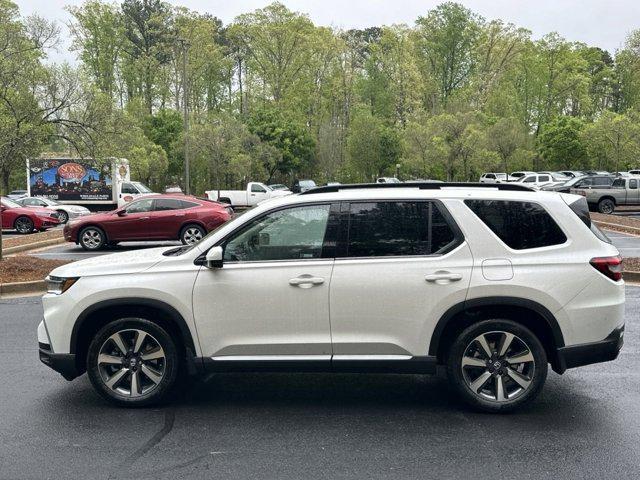 new 2025 Honda Pilot car, priced at $50,893