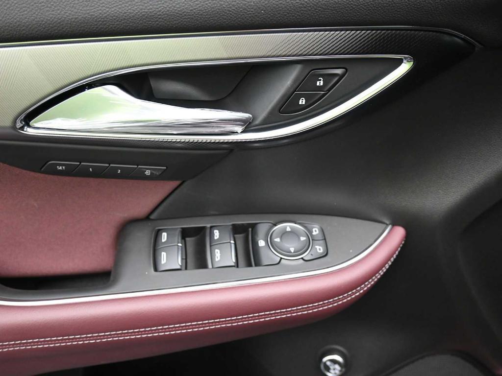 new 2025 Buick Envision car, priced at $40,000