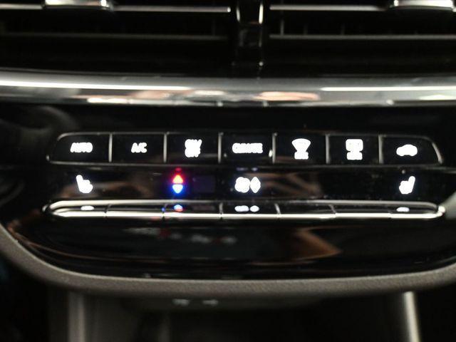 new 2025 Buick Envista car, priced at $29,000