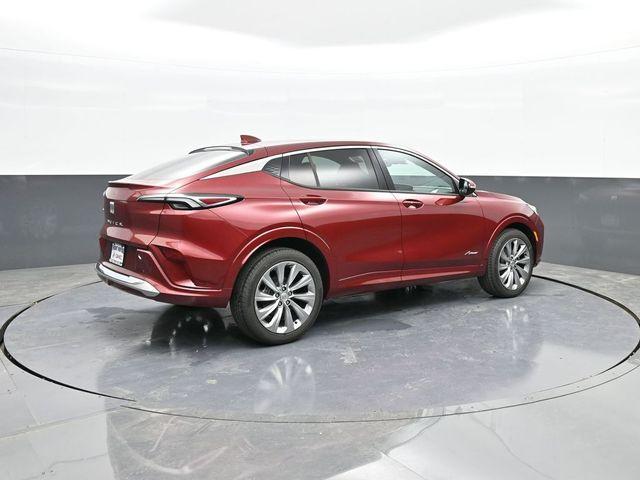 new 2025 Buick Envista car, priced at $29,000