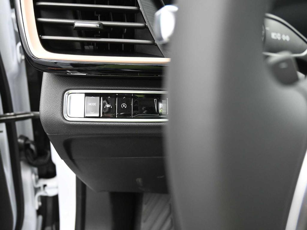 new 2025 Buick Envision car, priced at $42,900