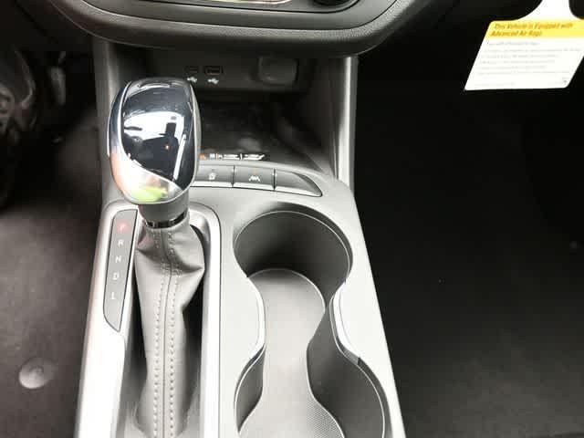 new 2025 Buick Envista car, priced at $22,250