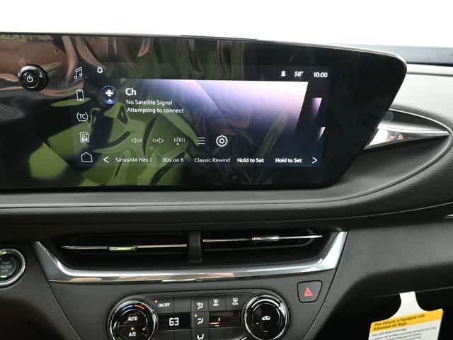 new 2025 Buick Envista car, priced at $22,250