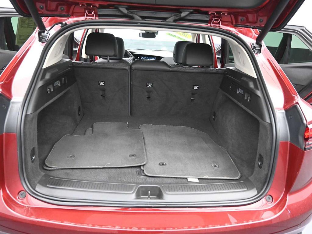 used 2022 Buick Envision car, priced at $20,677