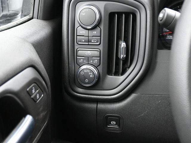 new 2025 GMC Sierra 1500 car, priced at $39,750