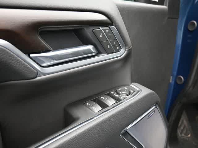 new 2025 GMC Sierra 2500 car, priced at $80,000