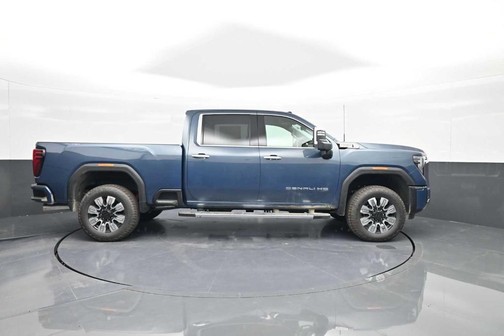 new 2025 GMC Sierra 2500 car, priced at $80,000