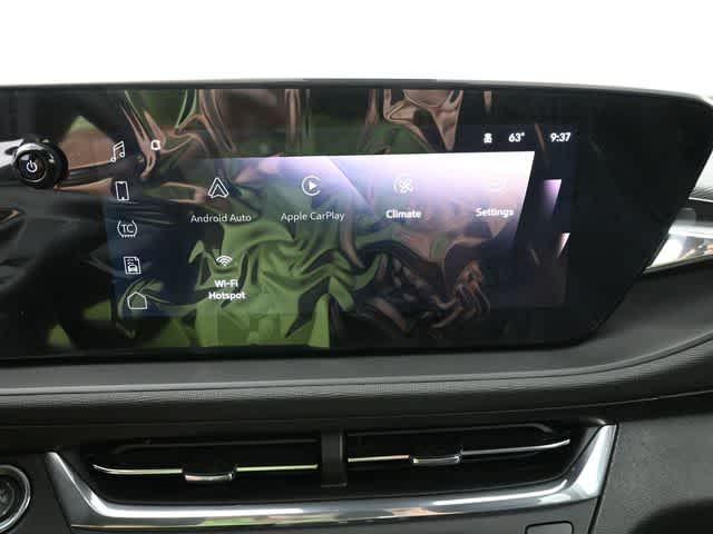 new 2025 Buick Envista car, priced at $24,500