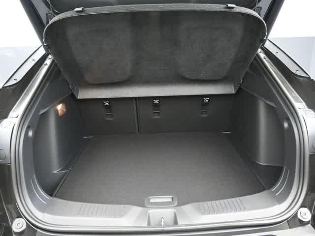 new 2025 Buick Envista car, priced at $24,500