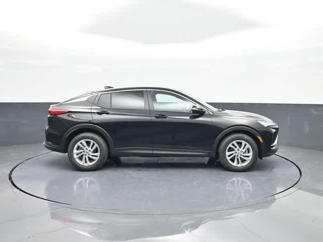 new 2025 Buick Envista car, priced at $24,500