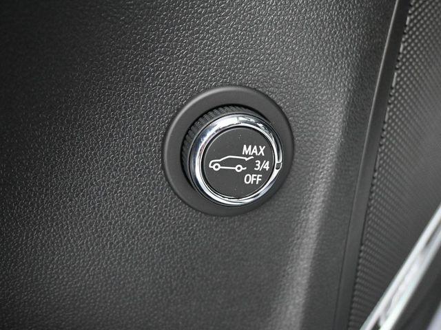 new 2025 Buick Envision car, priced at $38,400