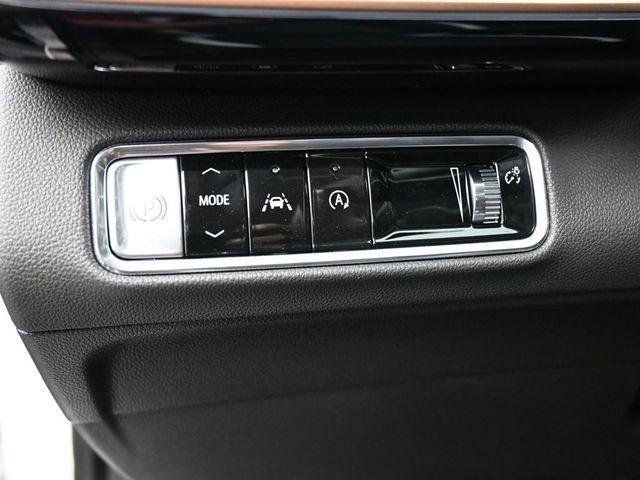 new 2025 Buick Envision car, priced at $38,400