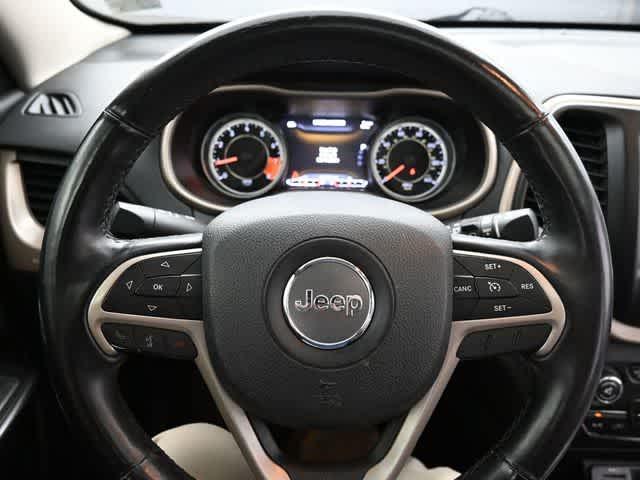used 2014 Jeep Cherokee car, priced at $8,498