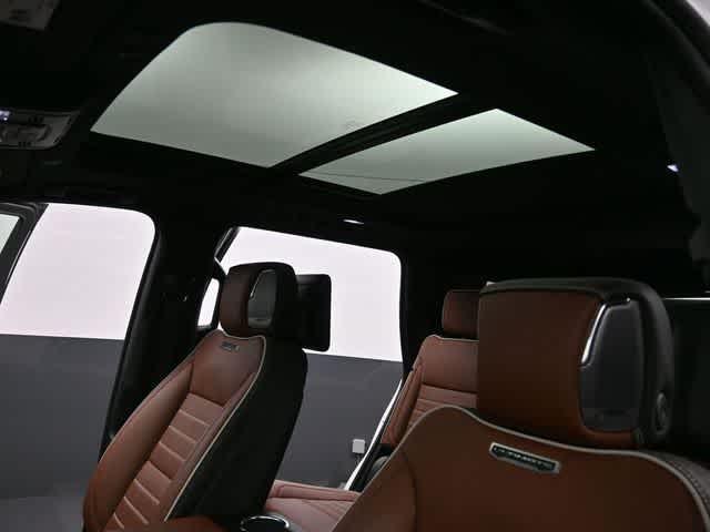 used 2024 GMC Yukon car, priced at $85,910
