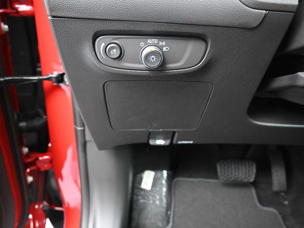 new 2026 Buick Encore GX car, priced at $32,185