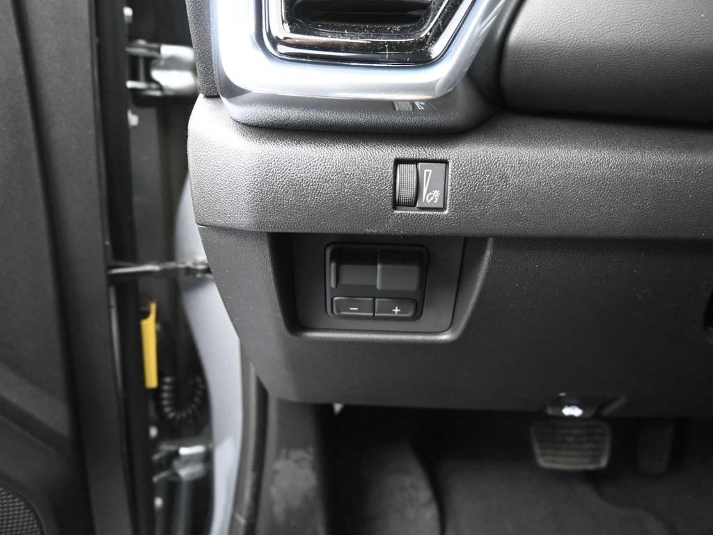 new 2026 GMC Canyon car, priced at $46,005