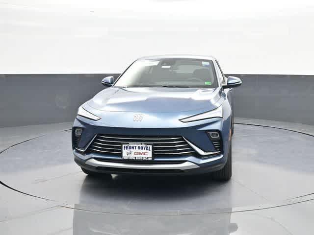 new 2025 Buick Envista car, priced at $24,000