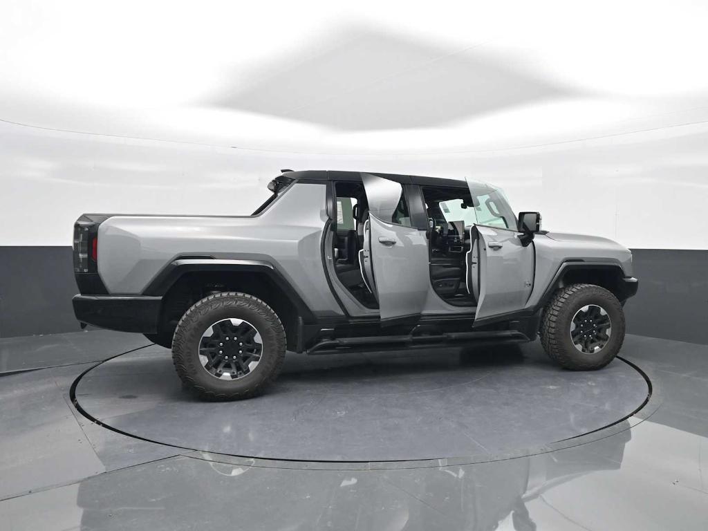 new 2025 GMC HUMMER EV Pickup car, priced at $105,000