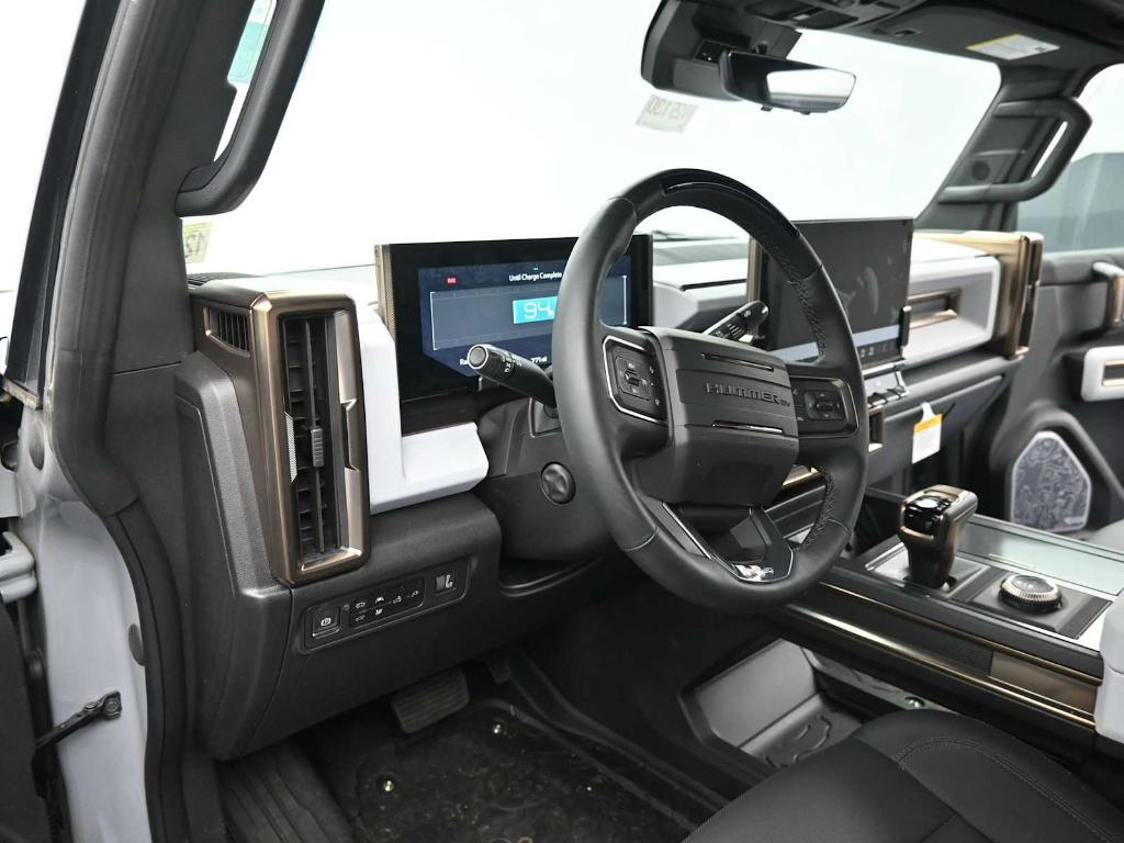 new 2025 GMC HUMMER EV Pickup car, priced at $105,000