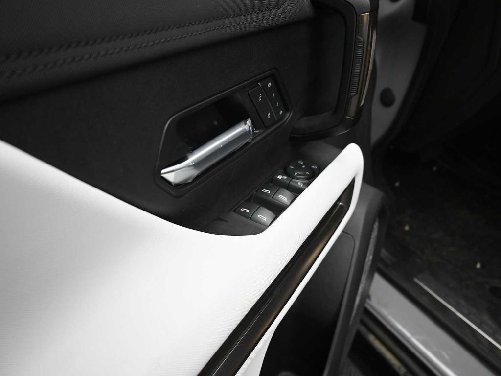 new 2025 GMC HUMMER EV Pickup car, priced at $105,000